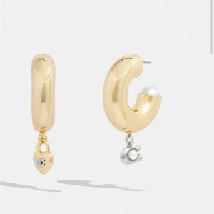 Coach Signature Heart Chubby Hoop Earrings,nwt .